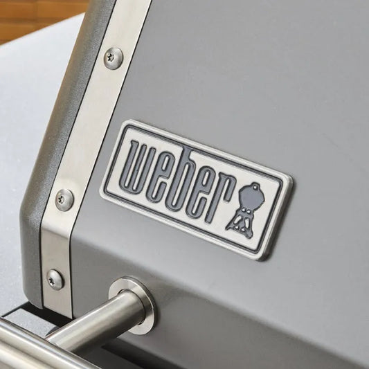 Genesis® E-325W Gas Grill Titanium Edition (Natural Gas)